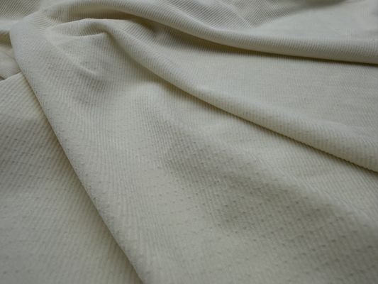 تجربة الراحة والمتانة من القماش الخزفية المرنة الدقيقة لملابسك