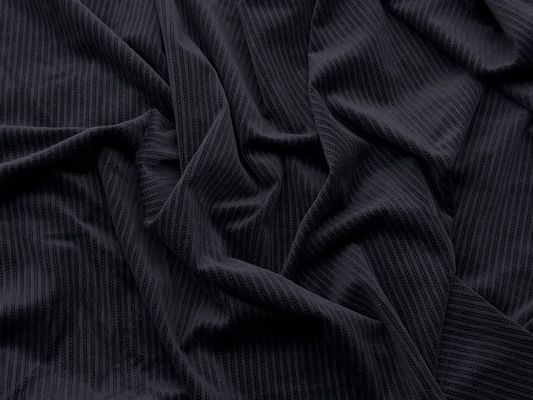 قماش بوليستر مخملي ميكرو مرن بوزن 210-280 جرامًا مثالي للفساتين